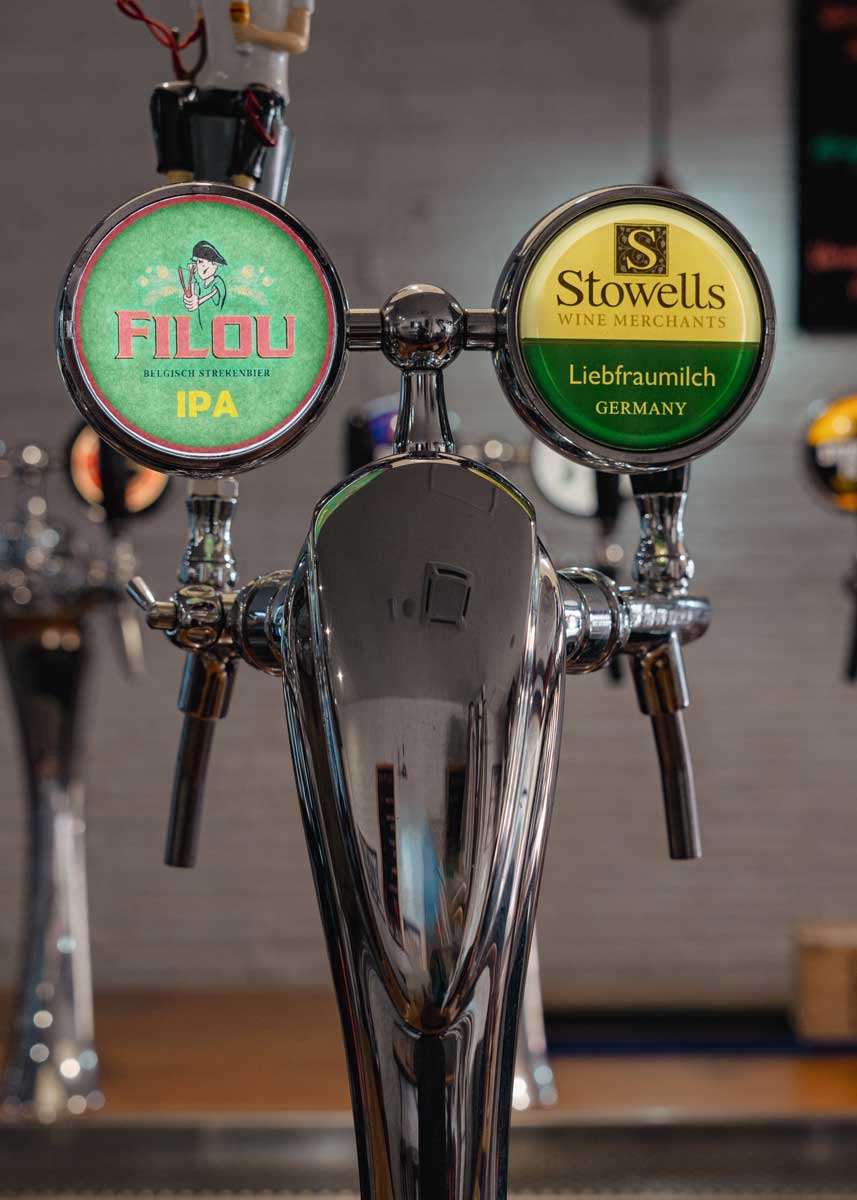 FILOU & STOWELLS